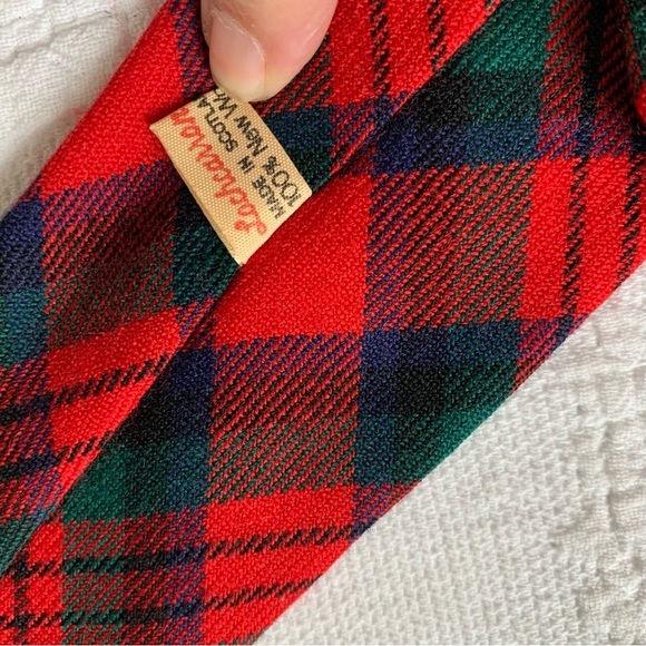 Lochcarron of Scotland MacDuff Tartan Plaid Wool Tie - Picture 11 of 14